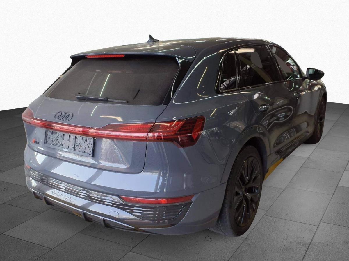 Audi Q8 e-tron 55 quattro S line Matrix AHK Navi 360° bild 2