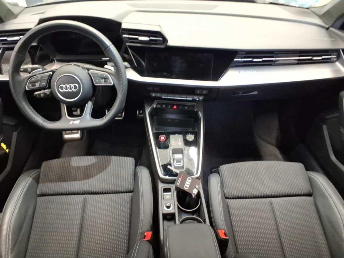 Audi S3 Sportback 2.0 TFSI qu. LED PDC+ Nav Carplay bild 4