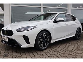 BMW 118 d M-Sport/RFK/Komfortzg/Shz/Sportsitze BMW 118 d M-Sport/RFK/Komfortzg/Shz/Sportsitze