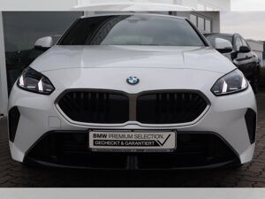 BMW 118 d M-Sport/RFK/Komfortzg/Shz/Sportsitze bild 2