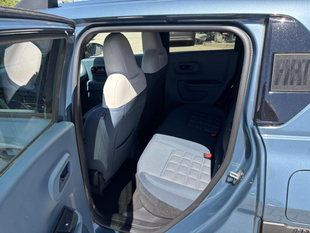 Fiat Grande Panda 1.2 La Prima bild 7