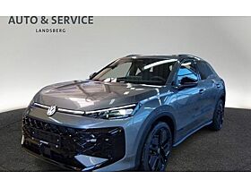 Volkswagen T-Roc R-Line 1.5 l eTSI DSG *PANO* Volkswagen T-Roc R-Line 1.5 l eTSI DSG *PANO*