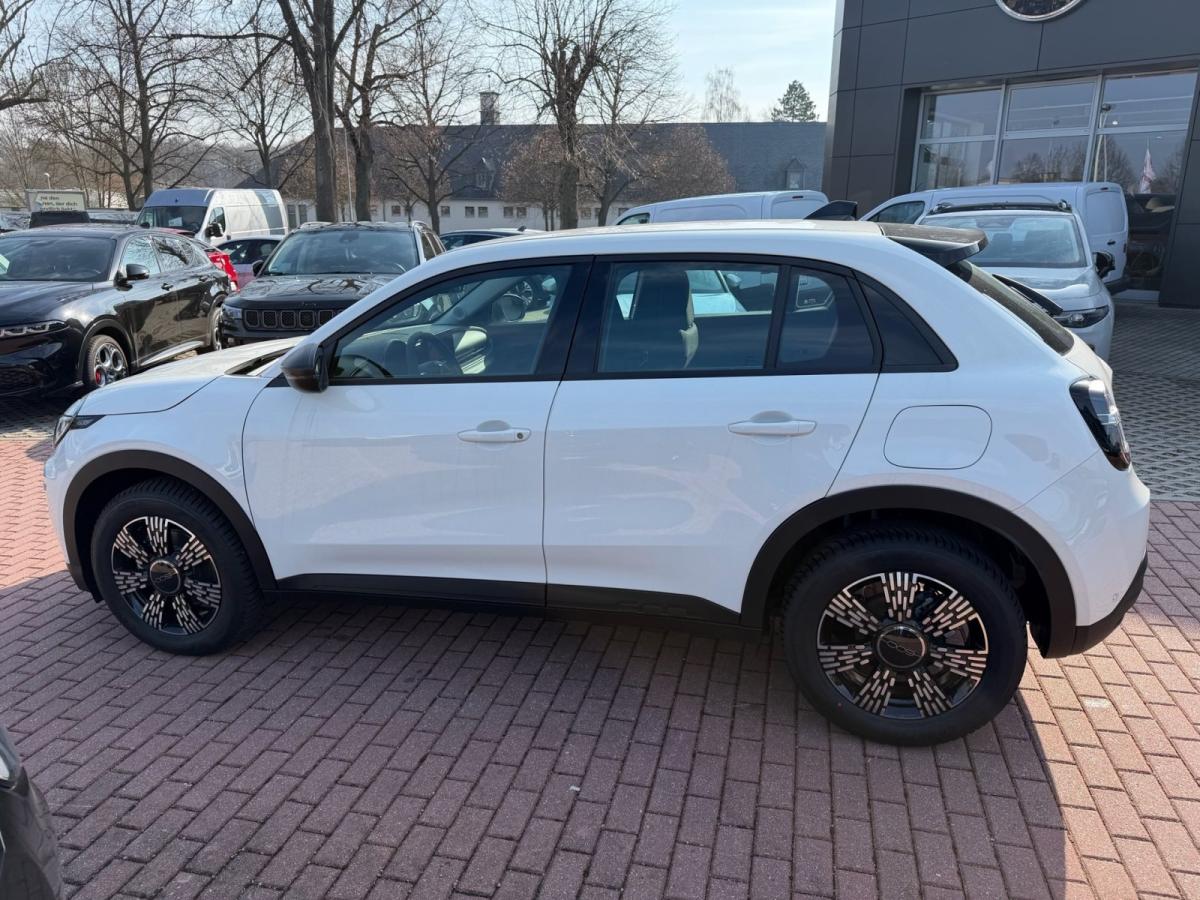 Fiat 600 Hybrid Business Edition Allwetter bild 3