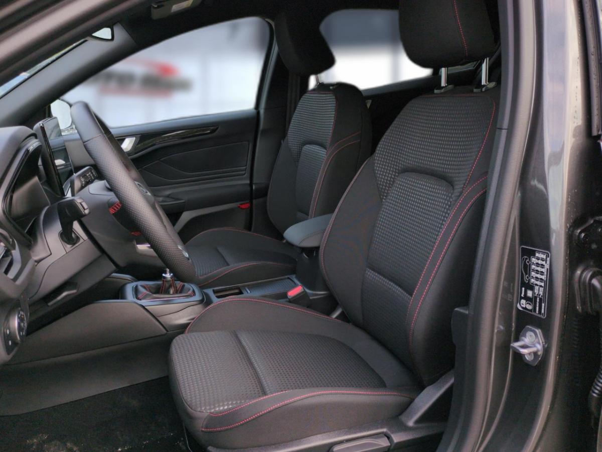 Ford Focus ST-Line Sportpaket bild 4