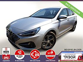 Hyundai i30 Hatchback LED Nav Kam SHZ Temp PDC+ PrivG