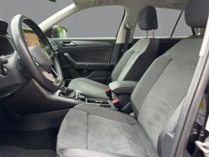 Volkswagen T-Roc 2.0 TDI DSG Style 4M Kamera Navi Sitzhzg bild 6