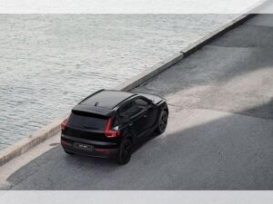 Volvo XC40 B3 Plus Black Edition 360 Grad *sofort* bild 6