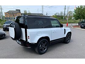 Land Rover Defender 90 D250 X Dynamic SE (sofort Verfügbar) inkl. Wartung & Verschleiß Land Rover Defender 90 D250 X Dynamic SE (sofort Verfügbar) inkl. Wartung & Verschleiß