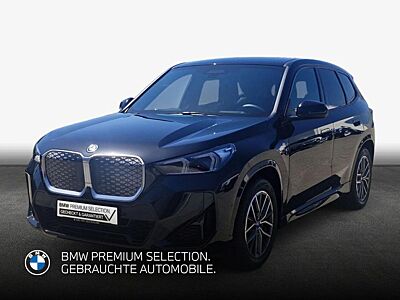 BMW iX1 xDrive30 M-Paket AHK LED H&K HeadUp