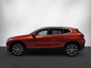BMW X2 NAVI/HEAD-UP/PDC/SHZ bild 2