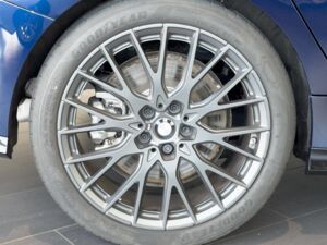 BMW 135 xDrive 19" M-Spro Pro Individuallack Adap. LED Harman/Kardon bild 5