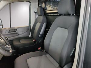 Volkswagen Crafter 35 Kasten HD 2.0 TDI 4M AHK/LED/Hoch/RFK bild 6