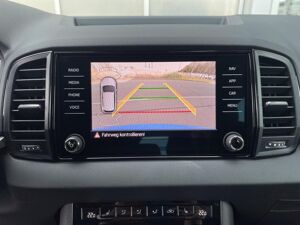 Skoda Karoq 1.5 TSI DSG Tour *GEWERBE*SOFORT* l NAVI l AHK l SHZ l ACC l KESSY lMATRIX l bild 6