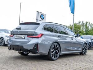 BMW 330 330i xDrive Touring M Sport HUD PANO ACC AHK LED bild 2