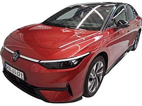 Volkswagen ID.7 Pro S - Black-Style / Interieur Plus und Exterieur Plus Paket + Pano / 8-fach Bereift