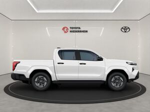 Toyota Hilux Double Cab BEV Duty Elektromotor / 59,2kWh Allradantrieb bild 5