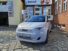 Fiat 500e ICON - sofort verfügbar - Komfort u. Style Paket - verschiedene Farben Fiat 500e ICON - sofort verfügbar - Komfort u. Style Paket - verschiedene Farben