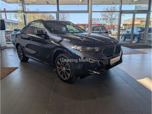BMW X6 xDrive30d M Sport Navi Tempom.aktiv Panoramadach Bluetooth PDC MP3 Schn. bild 4