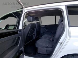 Volkswagen Touran Highline-R-Line 1,5 l AHK *7Sitzer bild 7