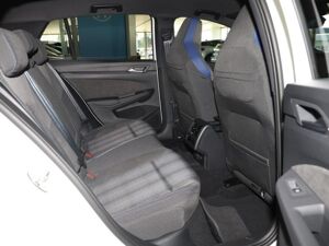 Volkswagen Golf VIII GTE eHybrid BlackStyle Navi IQ-Light SideAssist ACC 17Zoll bild 4