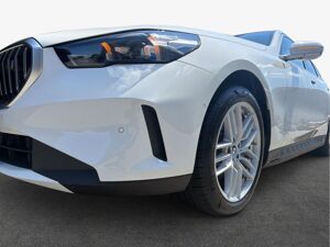 BMW i5 eDrive40 Touring, SHZ, LED, HiFi bild 7