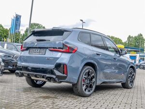BMW X1 M35i xDrive M Sport HUD PANO ACC AHK RFK LED bild 2