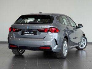 BMW 120 Navi LED SHZ AppleCarplay Kamera bild 3