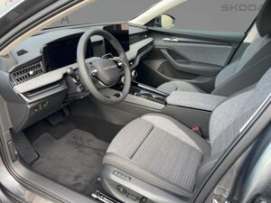 Skoda Superb Combi 1.5 TSI DSG mHEV bild 4