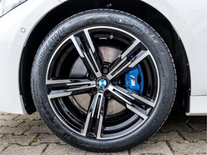 BMW 330 330i xDrive M Sport Glasd. DA H/K Adap.LED PA+ bild 4