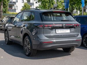 Volkswagen Tiguan 1.5 eTSI DSG Life Navi R-Kam Keyless SHZ PDC bild 5