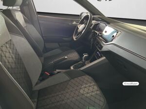 Volkswagen Taigo R-Line 1.0 TSI DSG BLACKS AHK NAVI IQDRIVE bild 4