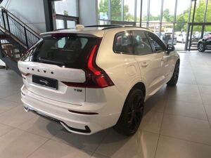 Volvo XC60 T8 Recharge Plus Black Edition *Lageraktion* bild 3