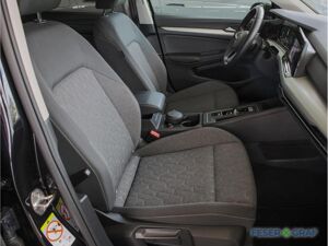 Volkswagen Golf 8 1.5 eTSI Move DSG ACC AHK Alu 17 HuD Nav bild 4