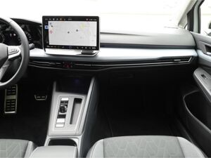 Volkswagen Golf VIII 1,5 eHybrid DSG Energy AHK R-Kamera Navi SideAssist ACC 17Zoll bild 5