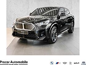 BMW iX2 xDrive30 M Sport RFK NAVI Standh. LED DAB BMW iX2 xDrive30 M Sport RFK NAVI Standh. LED DAB
