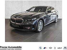 BMW 540 540d xDrive HUD PANO ACC AHK 360°KAM RFK NAVI BMW 540 540d xDrive HUD PANO ACC AHK 360°KAM RFK NAVI