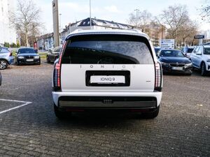 Hyundai IONIQ 9 UNIQ Performance 4WD PANO/NAVI/LED bild 5