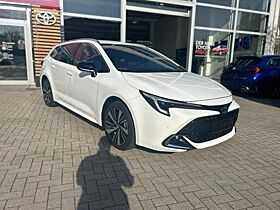 Toyota Corolla 1.8l TS Teamplayer ACC SHZ KAMERA NAVI el. Heck Toyota Corolla 1.8l TS Teamplayer ACC SHZ KAMERA NAVI el. Heck