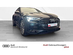 Audi e-tron 55 quattro advanced Audi e-tron 55 quattro advanced