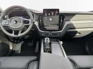 Volvo XC60 Recharge T8 AWD Plus Black Edition 21'' ACC HUD LED e-Sitze 360 Kamera bild 7