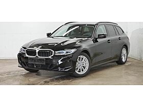 BMW 330 i xDr. Tour. Live Cockp. Prof. , HuD, Keyless, Memory, Dr. Ass. Prof., Parkass. +, uvm.