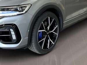 Volkswagen T-Roc R 2.0TSI DSG 4M ACC.5J-G.AKRAPOVIC.AHK.KAMERA.NAVI+VC.PANO.LED.SHZ bild 6