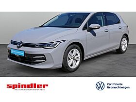 Volkswagen Golf VIII Life 2.0 TDI DSG / Navi, CarPlay, HuD