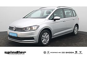 Volkswagen Touran Comfortline 1.5 TSI DSG / Navi, ACC, SHZ