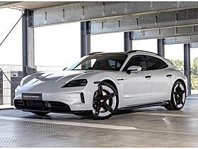 Porsche Taycan GTS Sport Turismo **AKTION!! NUR ANFRAGEN BEI 100% BESTELLABSICHT** Beifahrerdisplay, Burmester, ACC