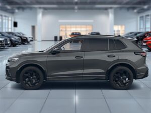 Volkswagen Tiguan R-Line 2,0 TDI SCR (150 PS) DSG*AHK*WINTERRÄDER*NAVI* bild 3