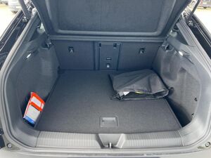 Volkswagen ID.5 Pure NAVI+ACC+RFK+SHZ+LED Klima Navi bild 6