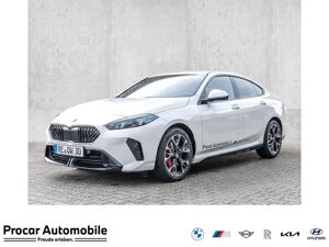 BMW 216 M Sport Pro HUD 360° H&K Iconic Glow RFK LM bild 1