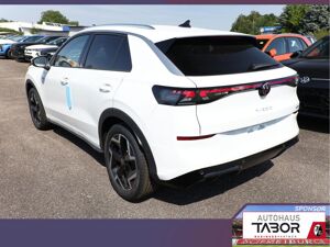 Volkswagen T-Roc R-Line EasyO AHK 5JGar Kam ParkAss+ PrivG bild 5