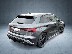 Audi RS3 RS 3 Sportback S tr. Keramik Vmax290 PANO HUD bild 6
